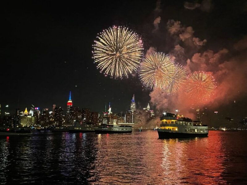 nyc-4th-of-july-fireworks-tall-ship-cruise-with-bbq-dinner