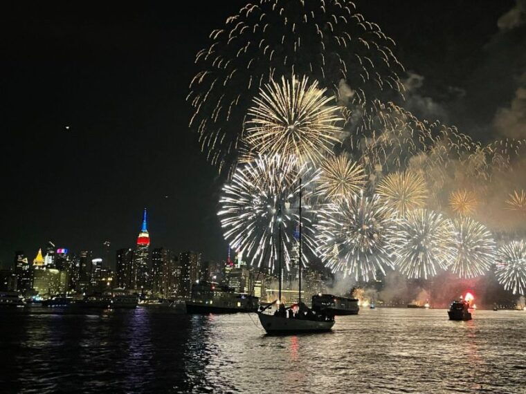 nyc-4th-of-july-fireworks-tall-ship-cruise-with-bbq-dinner