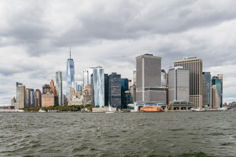 nyc-around-manhattan-official-nyc-architecture-cruise