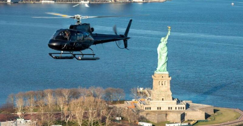 nyc-big-apple-helicopter-tour