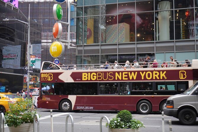 nyc-big-bus-hop-on-hop-off-museum-of-modern-arts-combo-tickets