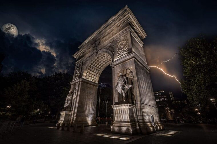 nyc-boos-booze-haunted-pub-crawl