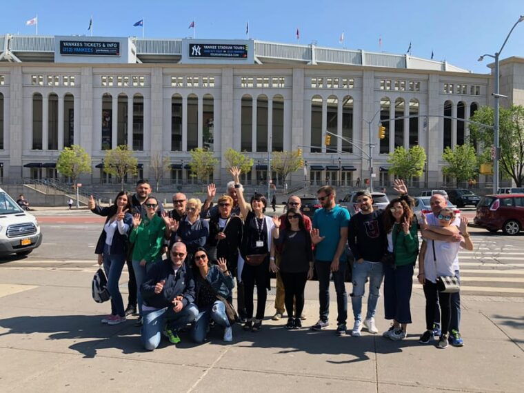 nyc-bronx-queens-and-brooklyn-guided-tour-by-coach