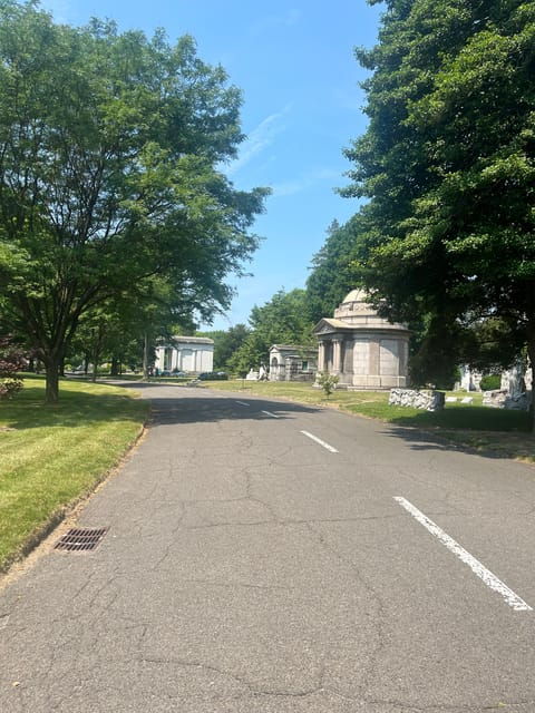 nyc-bronx-subway-and-walking-tour-with-bronx-little-italy