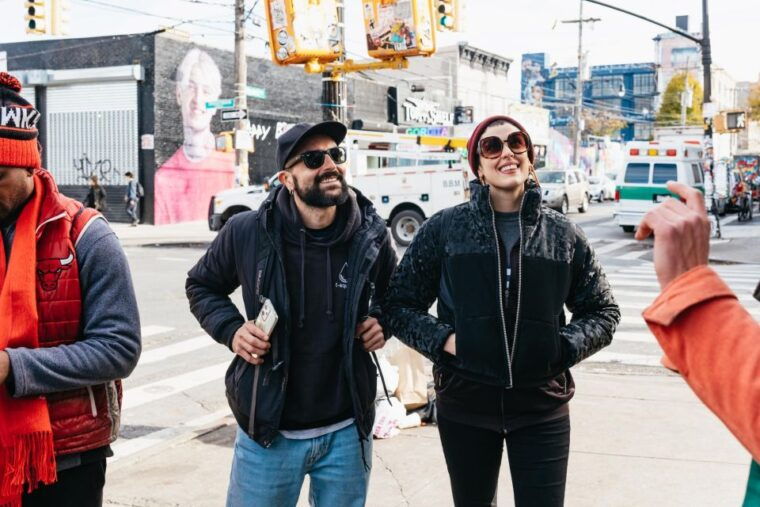 nyc-brooklyn-graffiti-street-art-walking-tour-in-bushwick