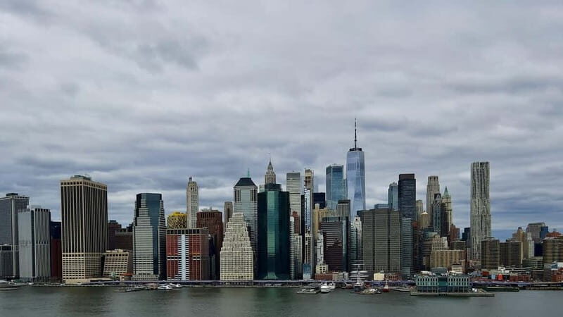 NYC: Brooklyn Walking Tour, Ferry, Pizza & Iconic Bridge - A Close Look at the Tour Experience