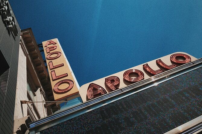 nyc-bus-tour-of-brooklyn-bronx-queens-contrasts-color-and-character