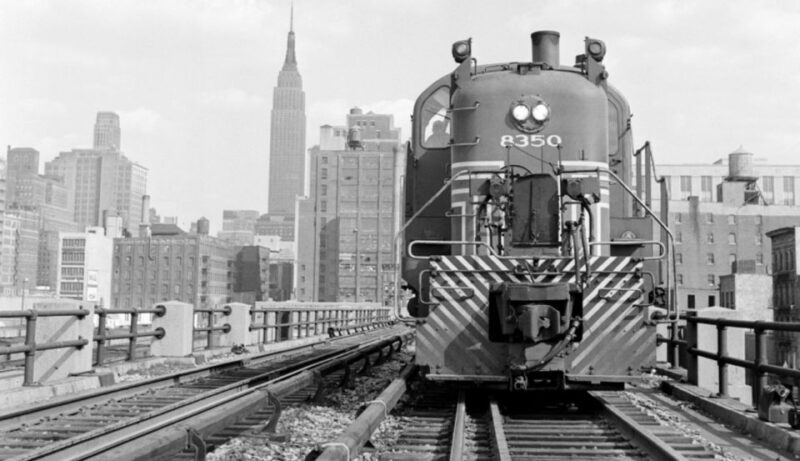 NYC: Chelsea Market, Meatpacking, High Line Food Tour - Drawbacks or Considerations