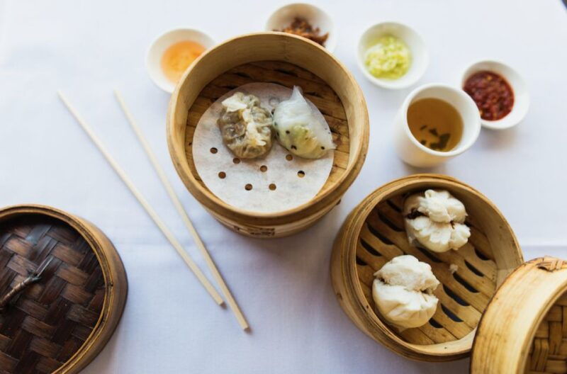 nyc-chinatown-seated-restaurant-food-history-walking-tour