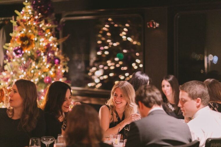 nyc-christmas-day-buffet-brunch-or-dinner-harbor-cruise