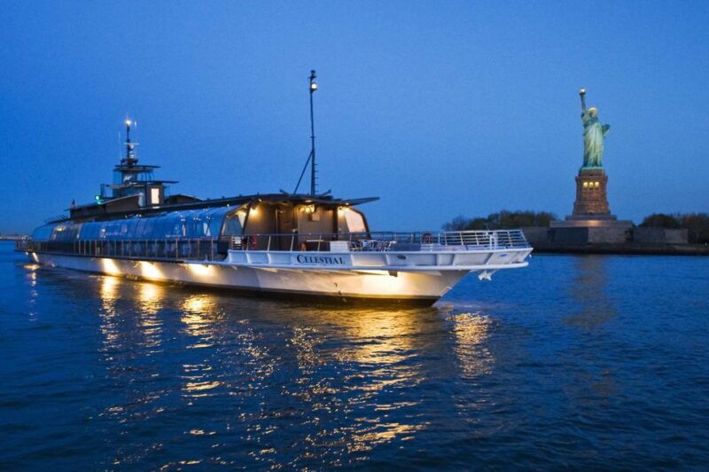 nyc-christmas-eve-gourmet-brunch-or-dinner-harbor-cruise