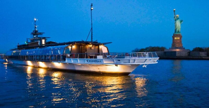 nyc-christmas-eve-gourmet-brunch-or-dinner-harbor-cruise