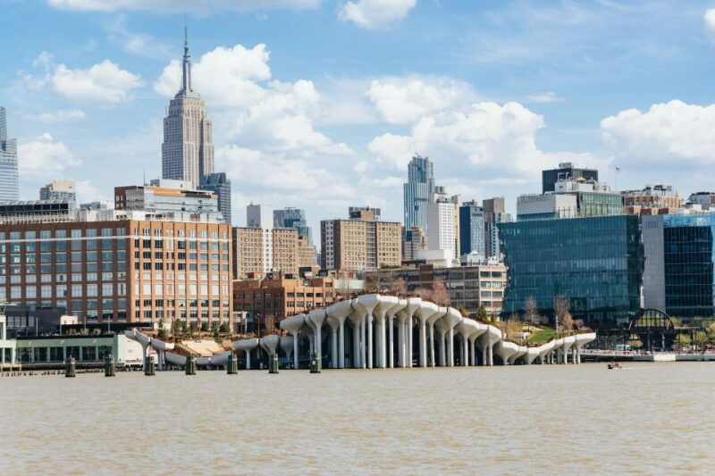 nyc-circle-line-1-5-hr-landmarks-skip-the-box-office-cruise