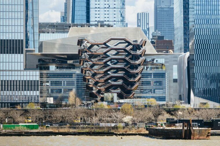 nyc-circle-line-1-5-hr-landmarks-skip-the-box-office-cruise