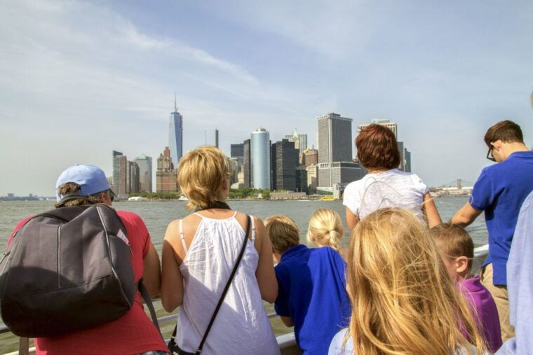 nyc-circle-line-1-hr-statue-of-liberty-skip-the-line-cruise