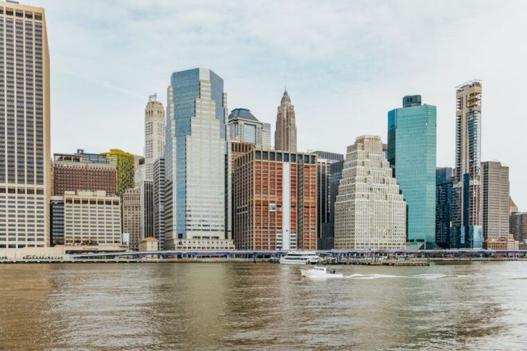 nyc-circle-line-2-5-hour-best-of-nyc-boat-cruise