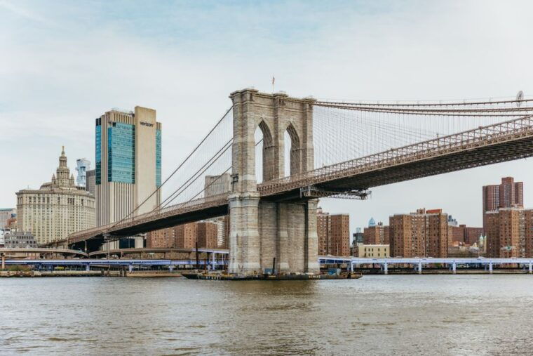 nyc-circle-line-2-5-hour-best-of-nyc-boat-cruise
