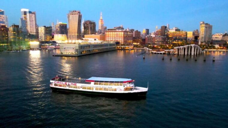 nyc-circle-line-2h-harbor-lights-cruise-skip-the-box-office