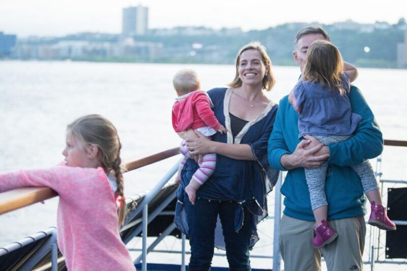 NYC: City Cruises Brunch, Lunch, or Dinner Buffet Cruise - What to Expect During the Cruise