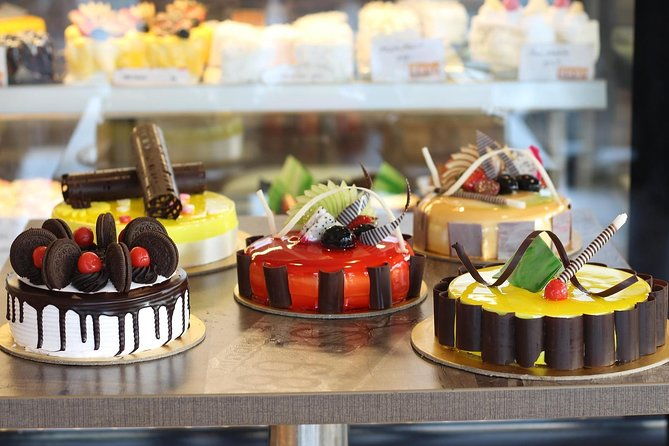 nyc-cupcake-bakery-crawl-of-the-village