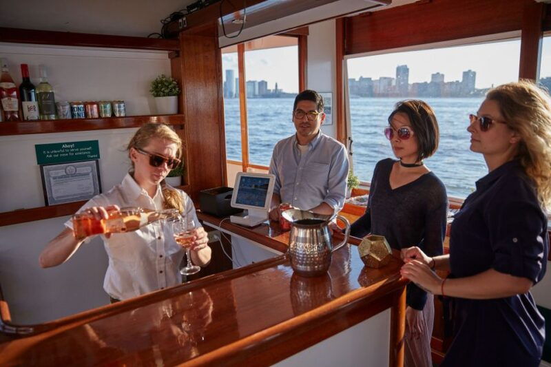 nyc-day-cruise-on-small-yacht-with-statue-of-liberty-views