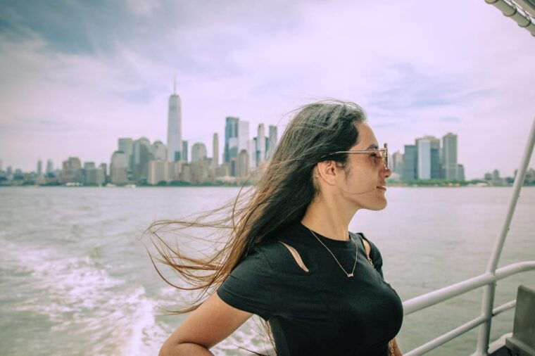 nyc-downtown-and-statue-of-liberty-sightseeing-cruise