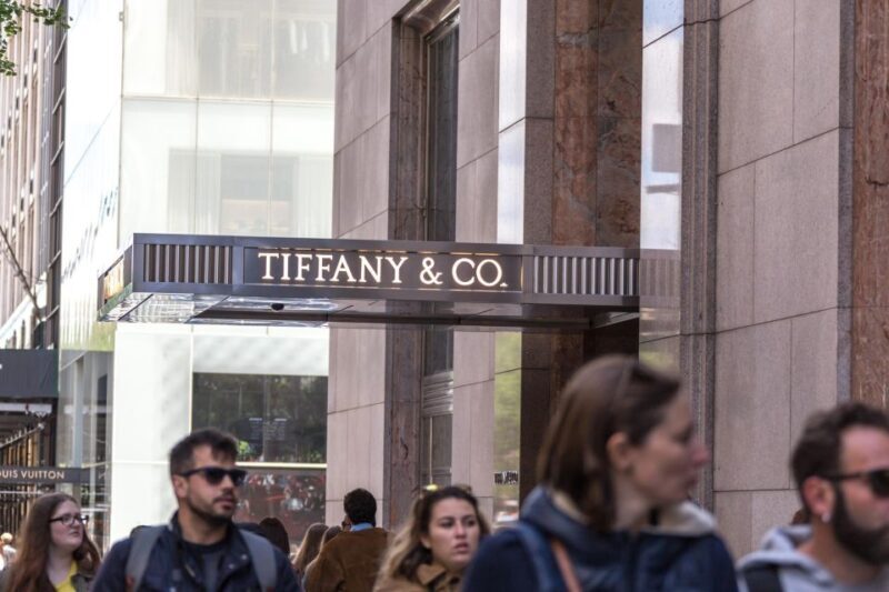 NYC: Fifth Avenue Guided Tour with Top of the Rock Option - Who Will Love This Tour?