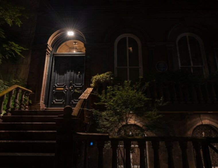 nyc-ghosts-ghouls-of-greenwich-village-walking-tour