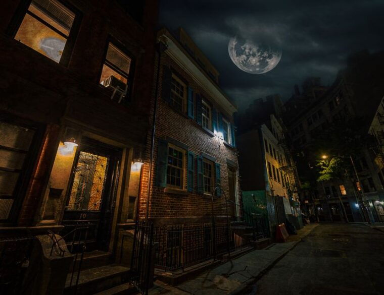 nyc-ghosts-ghouls-of-greenwich-village-walking-tour