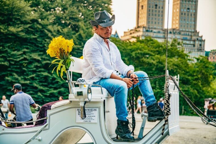 nyc-guided-central-park-horse-carriage-ride