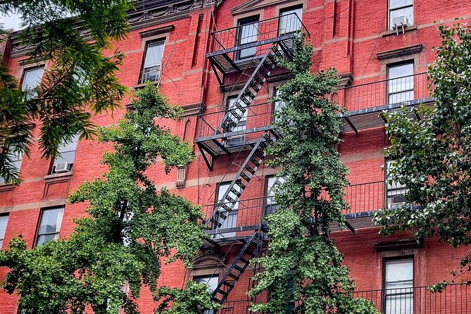 nyc-harlem-bronx-with-yankees-baseball-game-1-day-tour