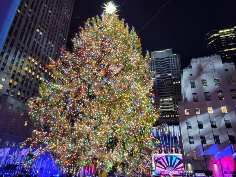 nyc-holiday-lights-guided-bus-tour