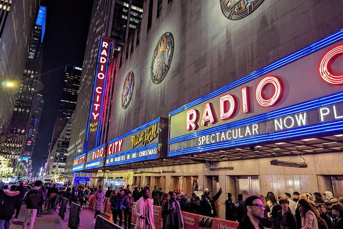 nyc-holiday-lights-tour