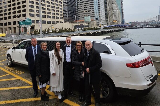 nyc-limousine-tour-new-york-nyc-limo-tour-limo-suv-or-van