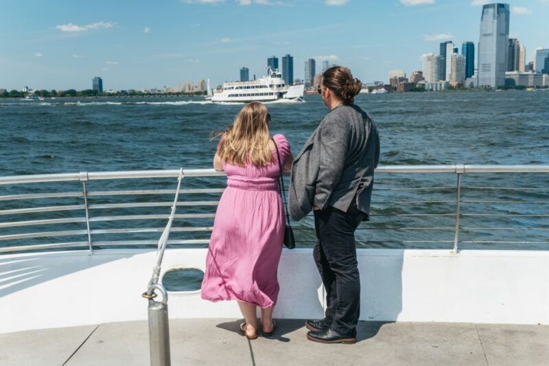 nyc-luxury-brunch-lunch-or-dinner-harbor-cruise