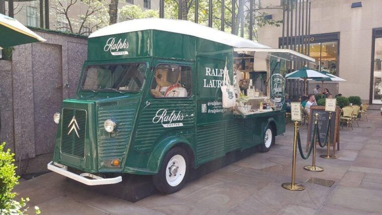nyc-midtown-holiday-donut-and-hot-chocolate-adventure