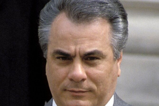 nyc-private-mafia-tour-by-luxury-vehicle-2