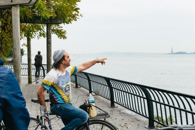 nyc-radical-and-weird-history-bike-tour-of-manhattan