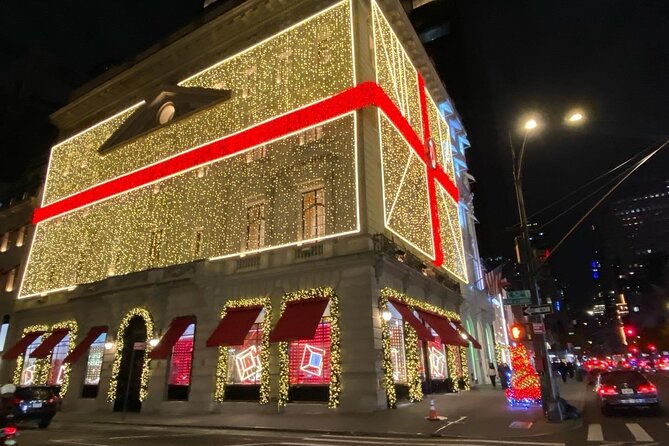 nyc-rockefeller-center-christmas-lights-horse-carriage-ride