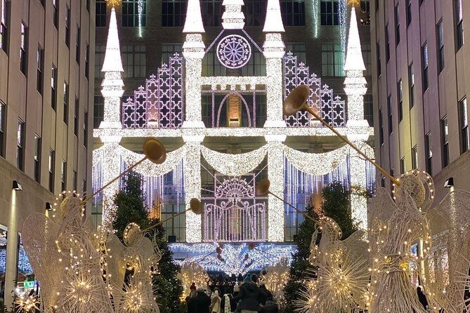 nyc-rockefeller-center-christmas-lights-horse-carriage-ride