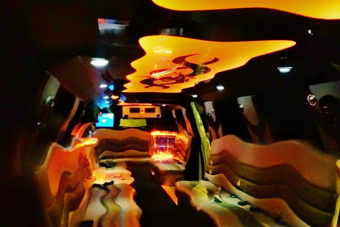 nyc-sightseeing-tour-manhattan-cadillac-escalade-jet-door