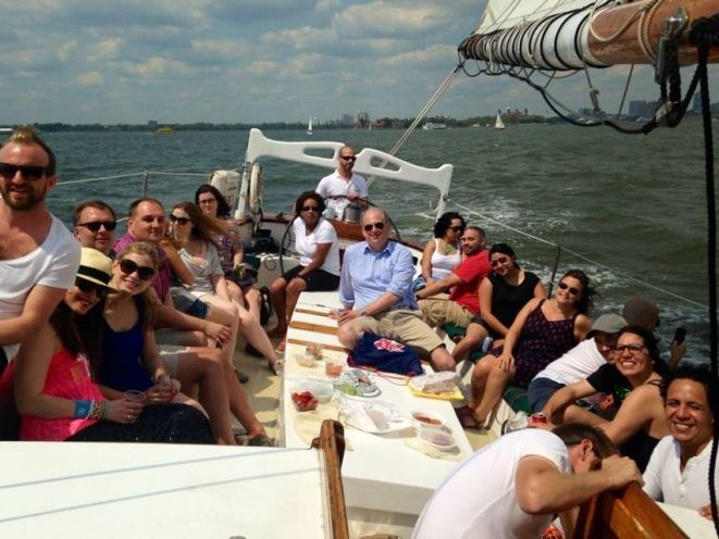 nyc-statue-of-liberty-day-sail-on-the-schooner-adirondack