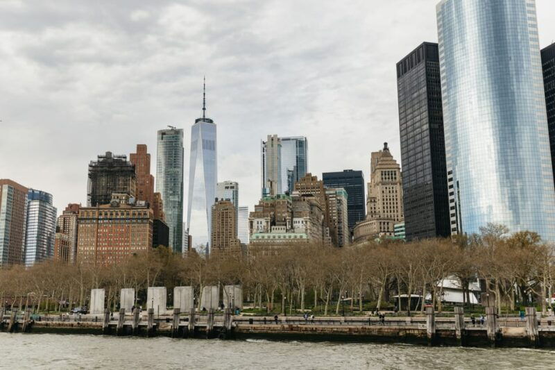 nyc-statue-of-liberty-express-skip-the-box-office-cruise