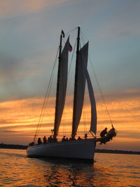 nyc-sunset-sail-aboard-schooner-adirondack