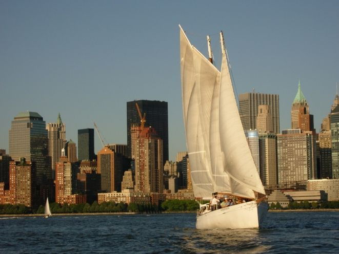 nyc-sunset-sail-aboard-schooner-adirondack