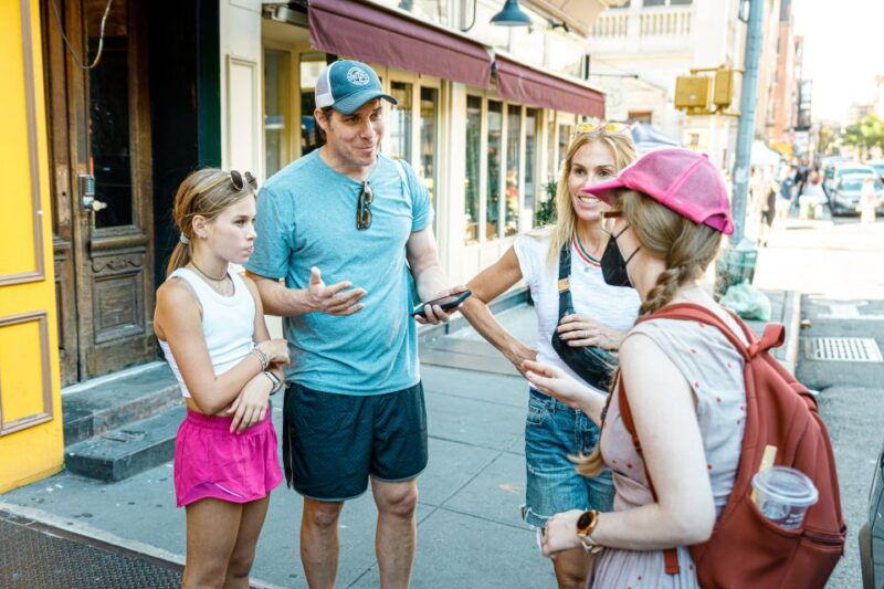 nyc-the-original-cupcake-tour-of-greenwich-village