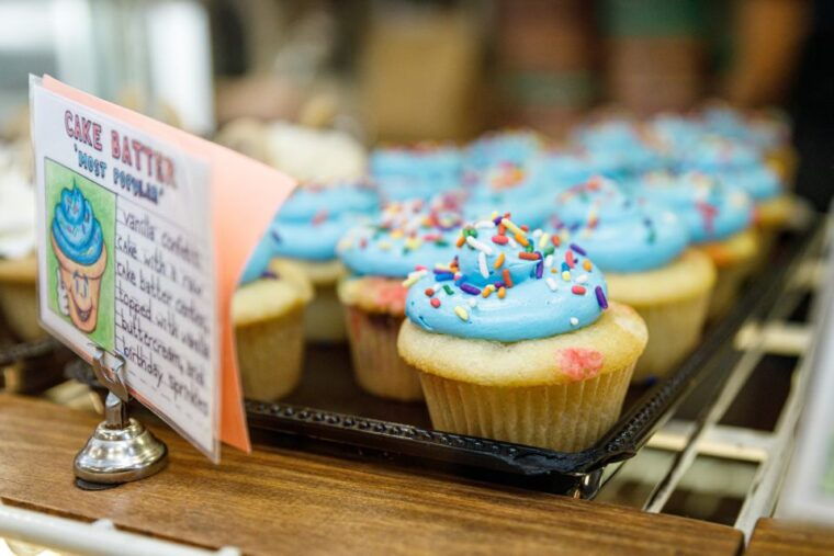 nyc-the-original-cupcake-tour-of-greenwich-village