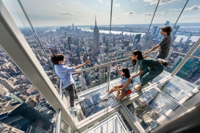 nyc-tour-of-midtown-highlights-optional-summit-tickets