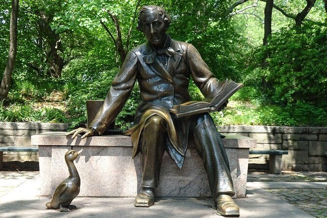 nyc-upper-east-side-self-guided-scavenger-hunt