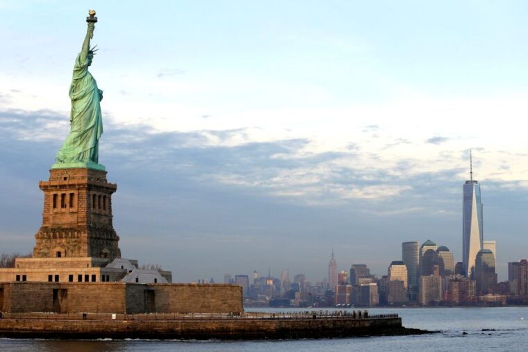 nyc-wall-street-and-financial-district-walking-tour